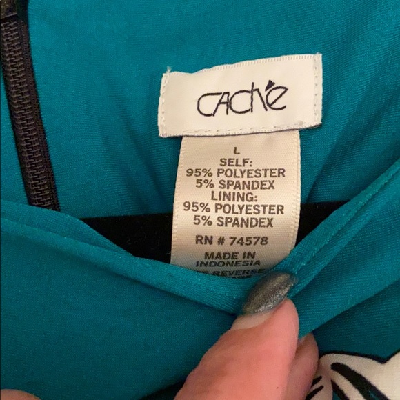 Beautiful Cache Dress - Picture 4 of 4